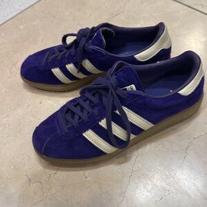 Adidas Originals Bermuda Sneakers